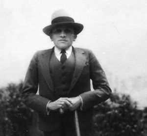 o professor Eduardo Fernandes Chaves
