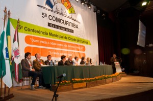 Evento da prefeitura na UFPR