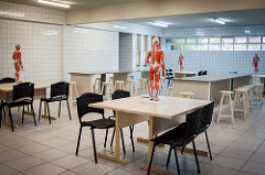 Os alunos de Medicina de Toledo contam com modernas salas de aula, além de laboratórios e equipamentos de alta qualidade. Imagem: Samira Chami Neves. 