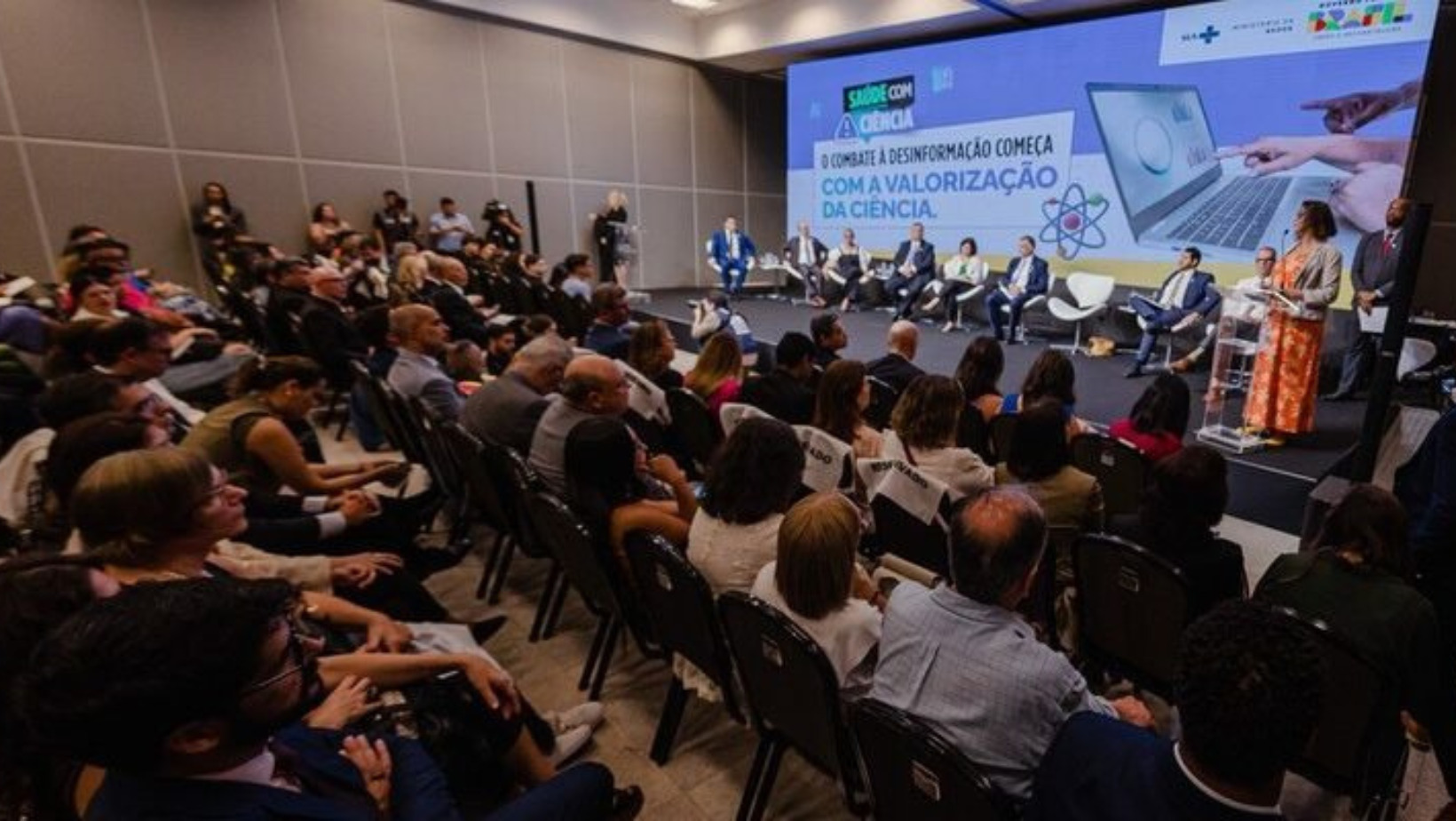 UFPR participates in the National Program for the Popularization of Science, launched by MCTI