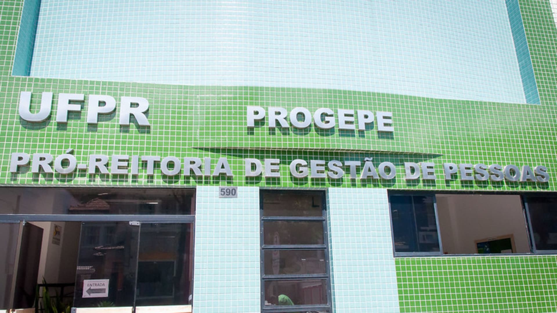 Fachada da Progepe UFPR em Curitiba. Foto Marcos Solivan Sucom UFPR