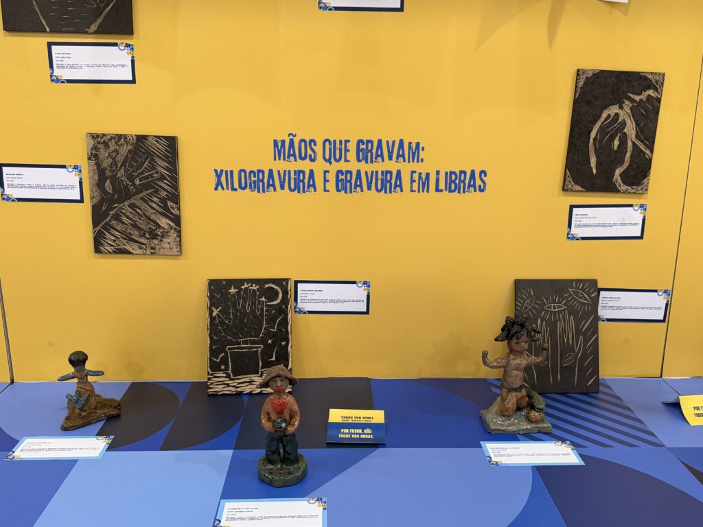 Exposição Surda entra em cartaz em Curitiba na Reitoria da UFPR
